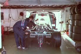 Illustration for article titled Lancia LC2- A car time forgot